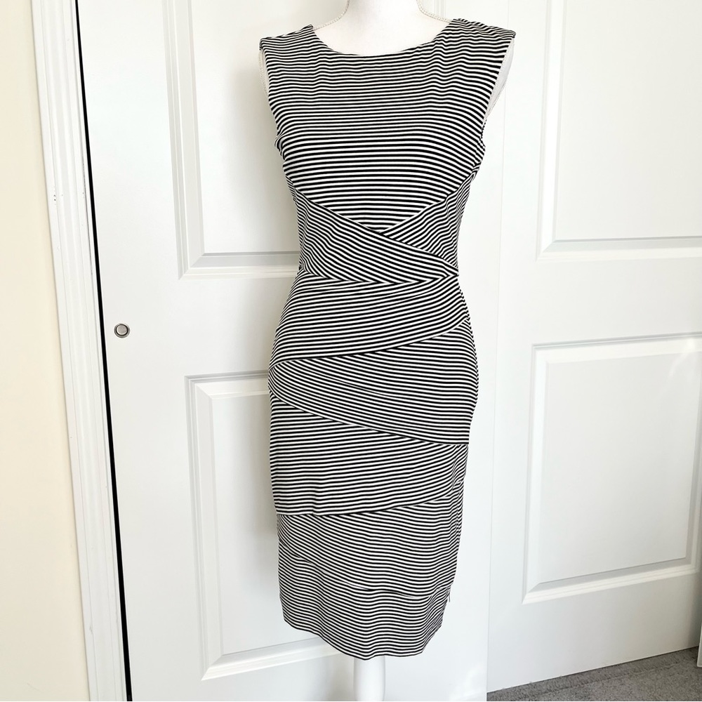 NWOT WHBM Instant Slimming Striped Sheath Dress w Built in Shapewear - Picture 9 of 9